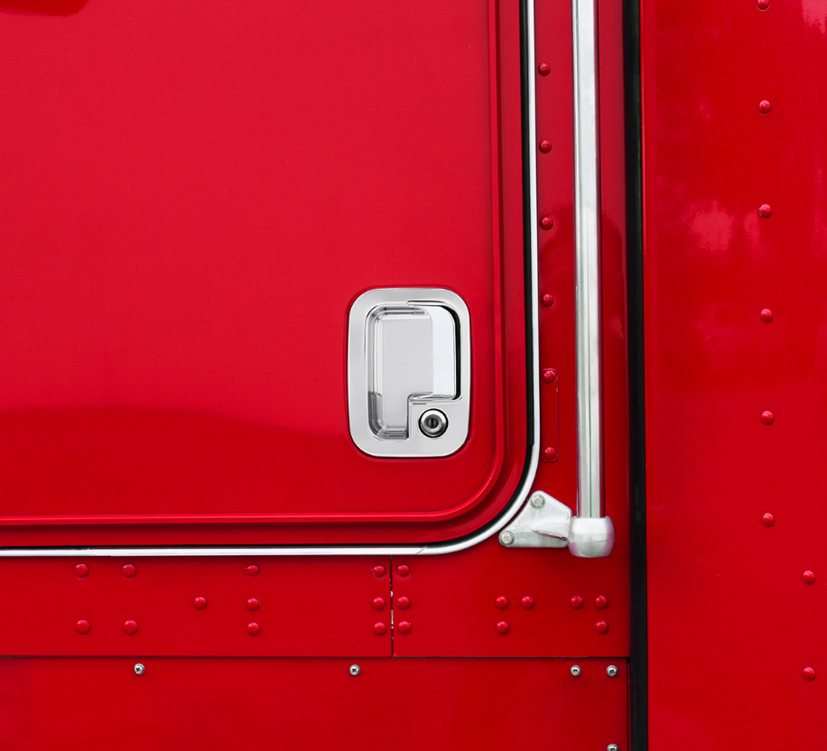 Chrome Exterior Door Handle Cover for Peterbilt & Kenworth - Image 2